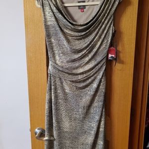 Vince Camuto Size 8 Sleeveless Dress